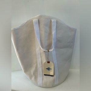 ❤️$13 SUMMERS DAY SALE ❤️NEW HAMPER TOTE